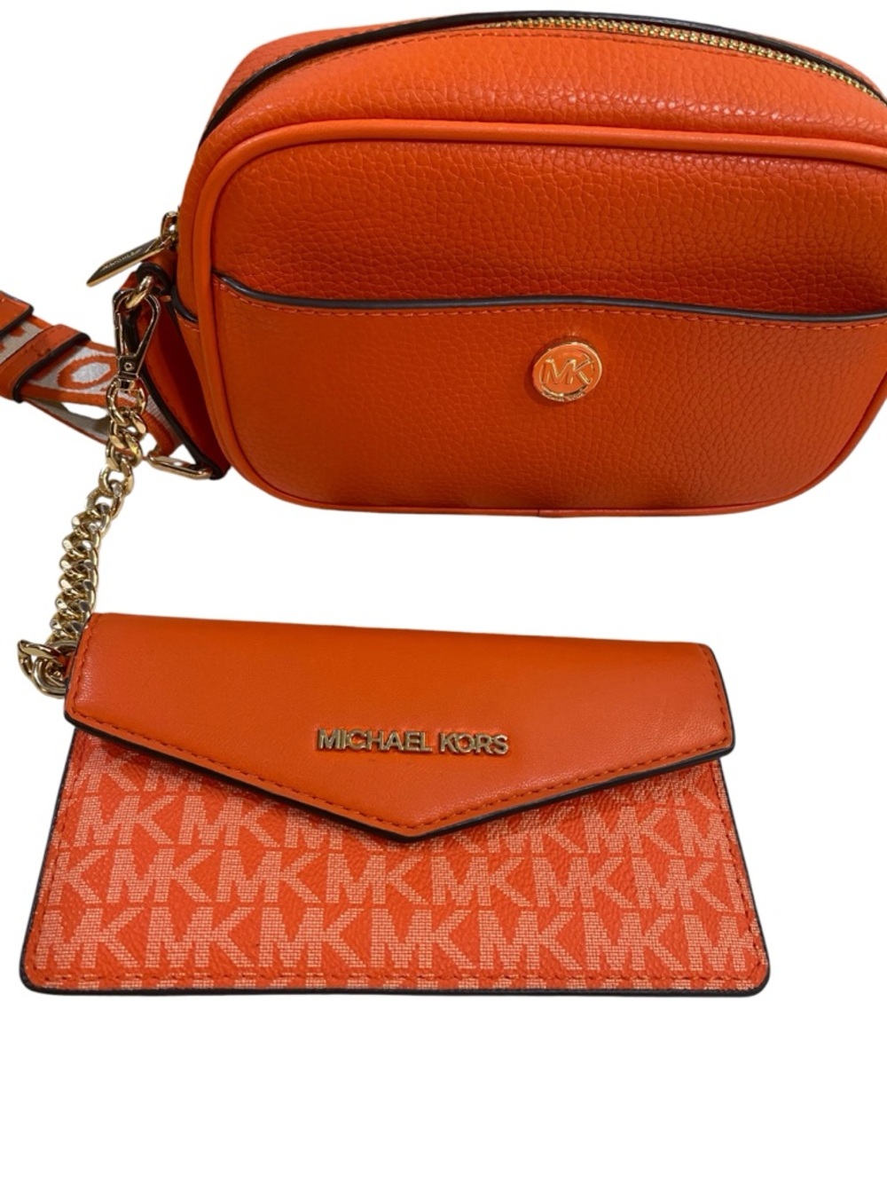 Michael Kors Orange Maisie 2 in 1 Camera Crossbody - Picture 2 of 6
